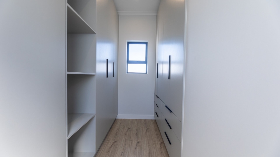 4 Bedroom Property for Sale in Sandown Western Cape